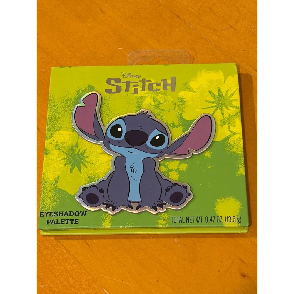 Disney Lilo & Stitch Eyeshadow Palette 12 Shades Taste Beauty Blue Yellow Brown